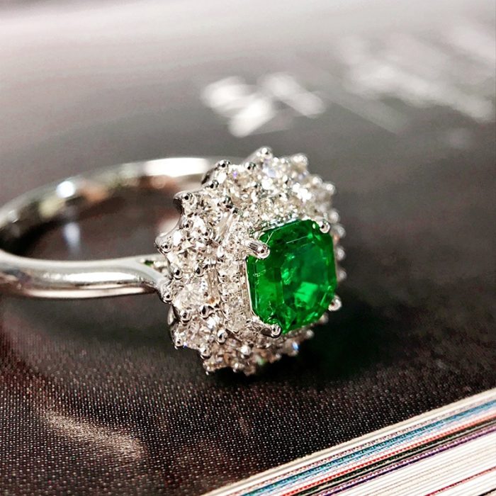 18k White Gold Ring Natural Emerald 0.49ct Diamond 0.372ct Luxury Jewelry Gemstones Women Engagement Rings 1