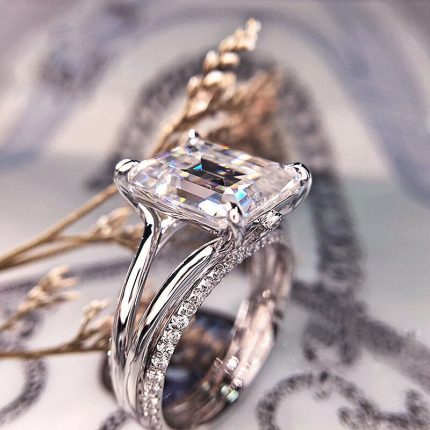 Luxury 5carat Moissanite Ring Solid 18K White Gold Engagement Ring Emerald Cut Lab Grown Diamond Wedding Ring For Women 2