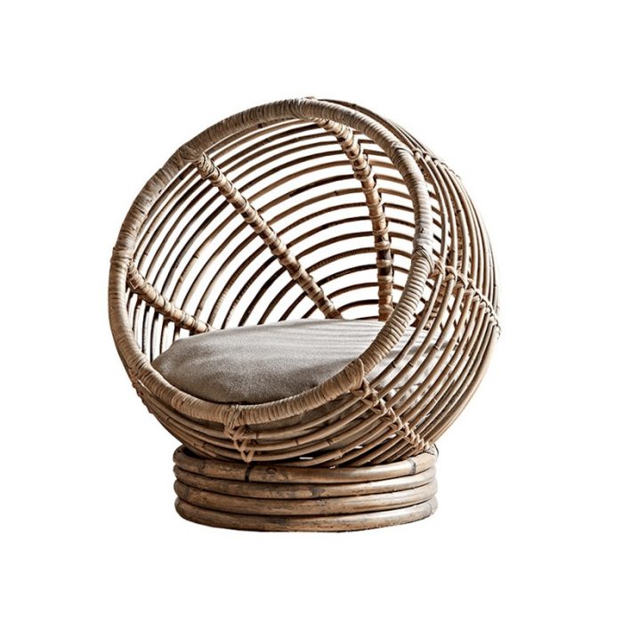 Hand-woven Eco friendly Natural Rattan Animal Houses Pet Cages Cats Beds Dogs Kennel 1