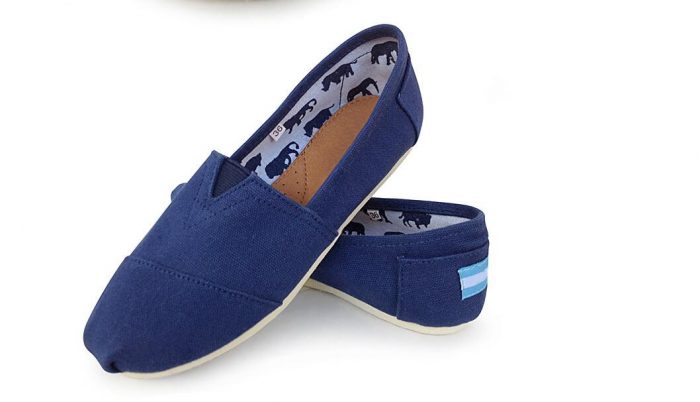 Original STG TOMS S 2022 Summer Fashion Loafers Slides Women Shoes Sandalia Slipper Sneakers Tenis Men Casual Woman Shoes 1