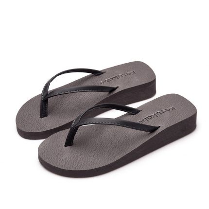 Women's Flip Flops High-heeled Sandals Summer 2022 Trends Beach Shoes Slippers for Home Men's Flip-flops Heels Designer Flat 3