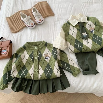 Korean 3Pcs School Girls Clothes 2023 Spring Baby Sweater Cardigan+Pleated skirt+Shirt+Pants Boys Preppy Clothes Kids Outfit 1