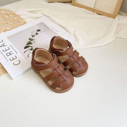 Unishuni Toddler Girls Lightweight Non-slip T-strap Sandal Children Closed Toe Soft Sole Flat Sandals Princess Summer Beach Shoe 2