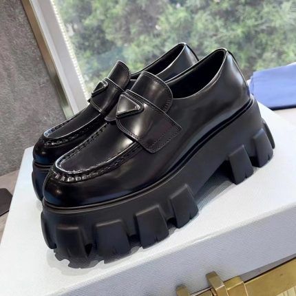 2022 Luxury Designer Platform Women Round Toe Thick Sole Lazy Shoes Woman British Real Leather Height Increase Single Shoes34-42 2